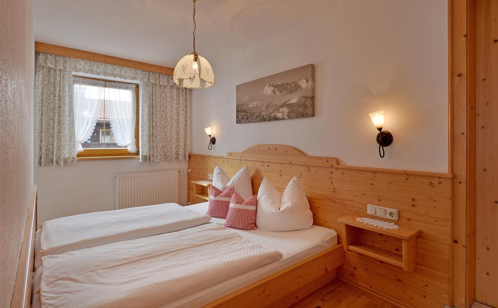 Huettschmiedhof Vila Kössen Quarto foto