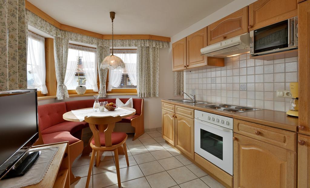 Huettschmiedhof Vila Kössen Quarto foto