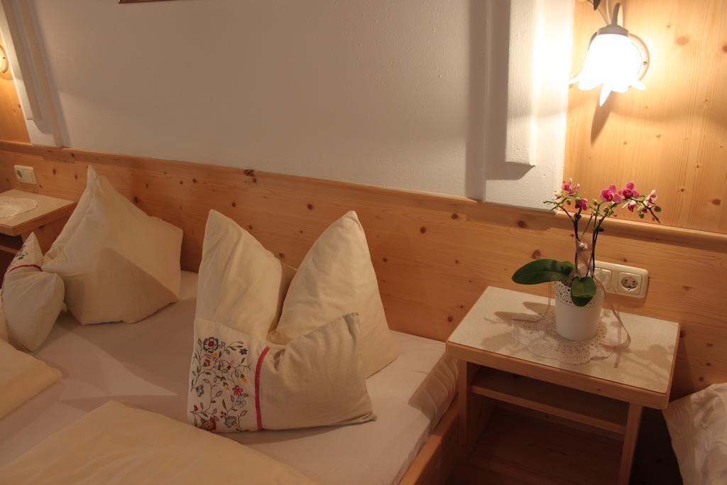 Huettschmiedhof Vila Kössen Quarto foto