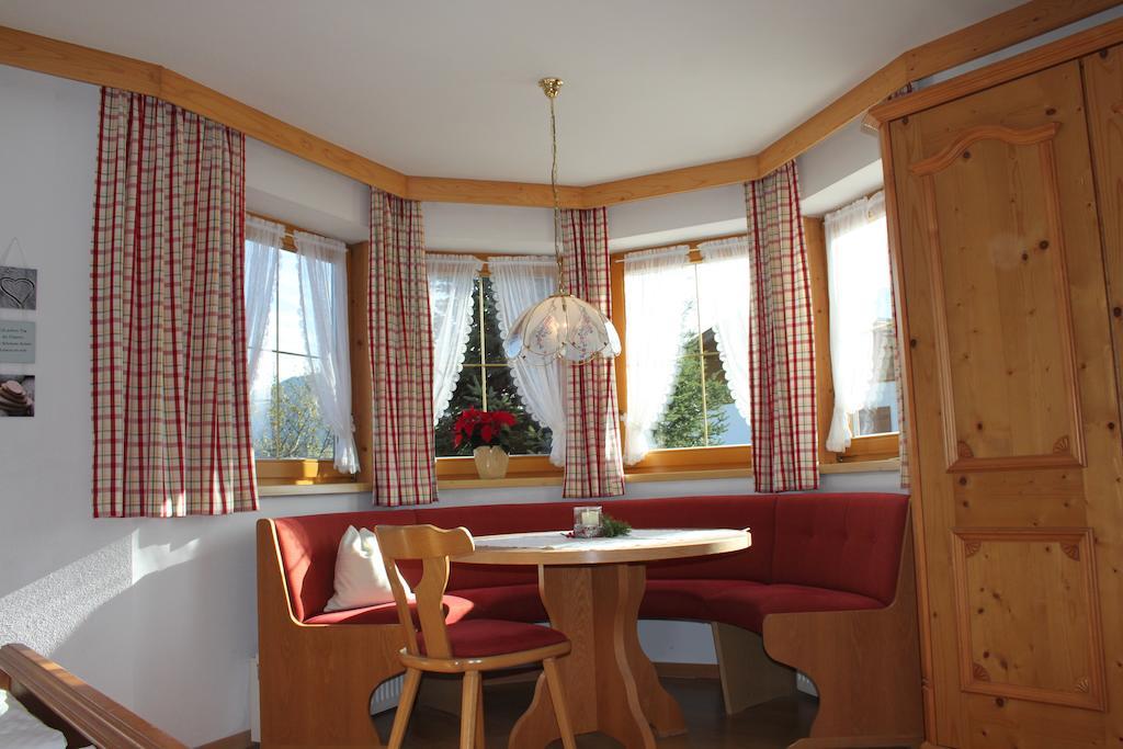 Huettschmiedhof Vila Kössen Quarto foto